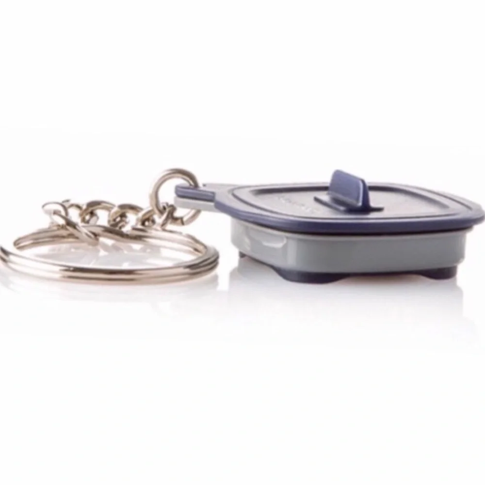 TUPPERWARE KEYCHAIN